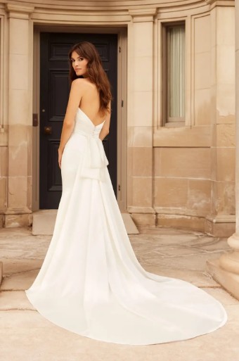 Paloma Blanca Style #5030 #1 thumbnail