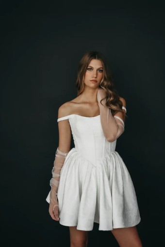 Heirloom Bridal Style #Reese #6 thumbnail
