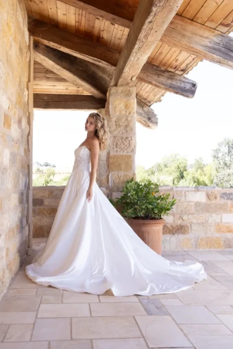 Elissar Bridal Adell #3 thumbnail