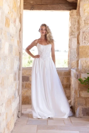Elissar Bridal Adell #0 thumbnail