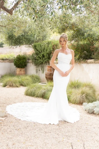 Elissar Bridal Ruby #0 default thumbnail