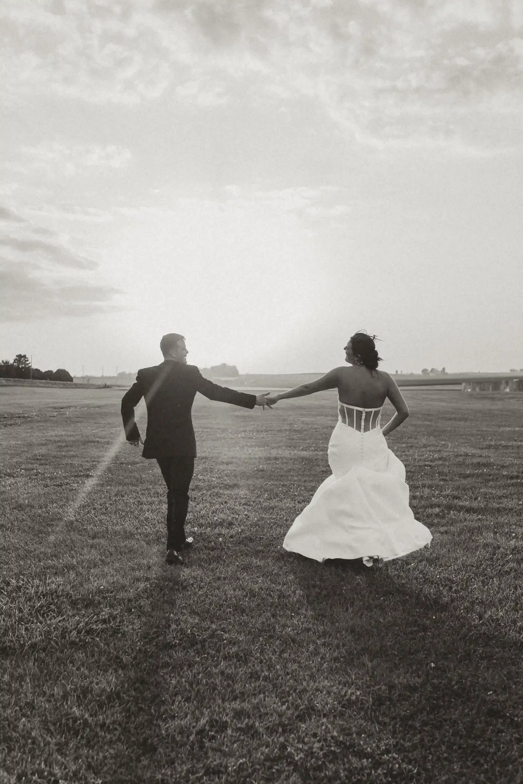 Madison & Brennon. Mobile Image